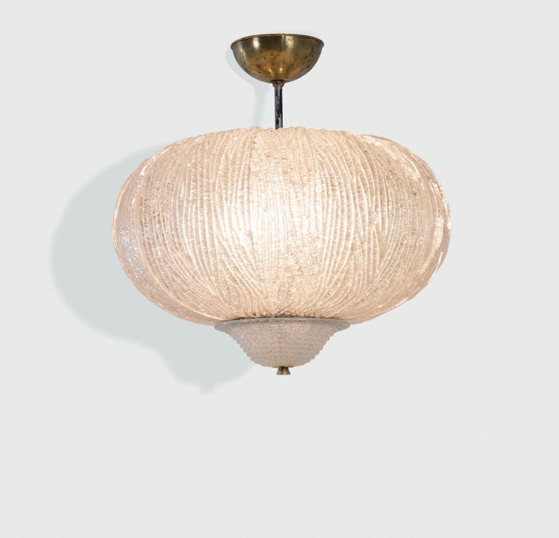 Barovier and Toso, a pendant lamp with a brass structure and Rugiada glass shade. Barovier&Toso Prod., Italy, 1930 ca.  - Auction Design 200 - Cambi Casa d'Aste