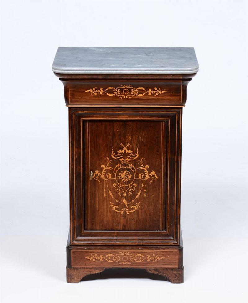 Comodino Carlo X in legno lastronato ed intarsiato, XIX secolo  - Auction Fine Art - I - Cambi Casa d'Aste