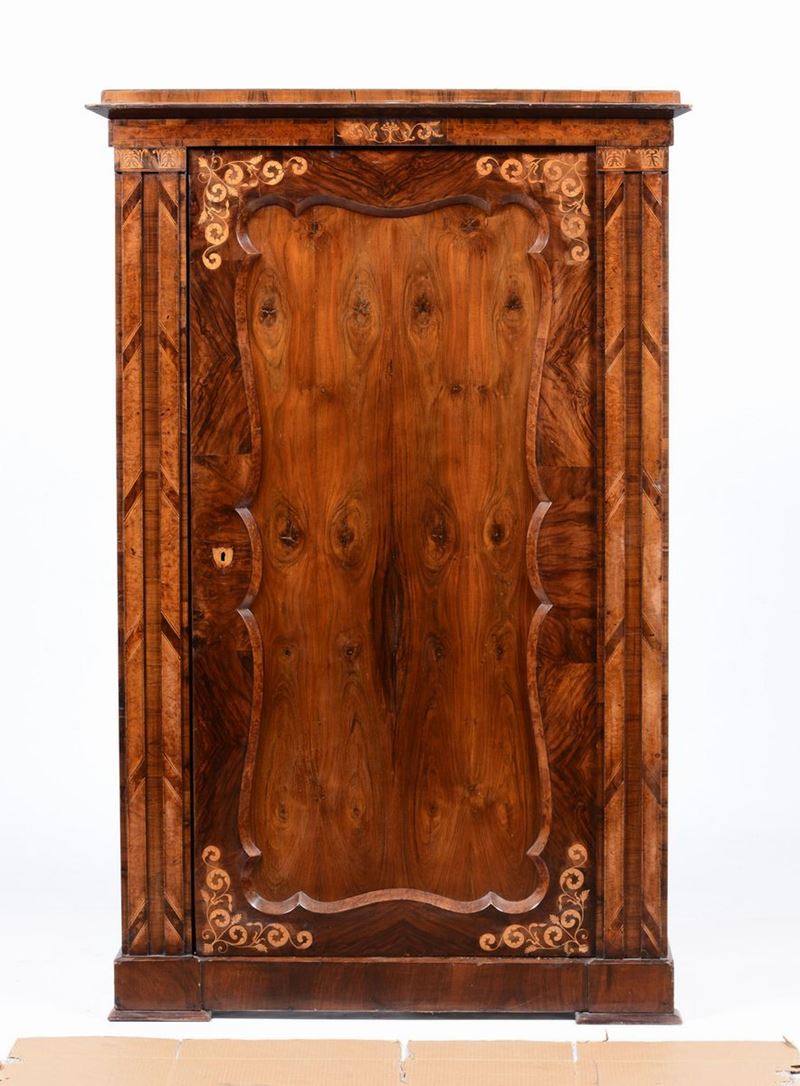 Armadietto Carlo X impiallacciato ed intarsiato, XIX secolo  - Auction Fine Art - I - Cambi Casa d'Aste