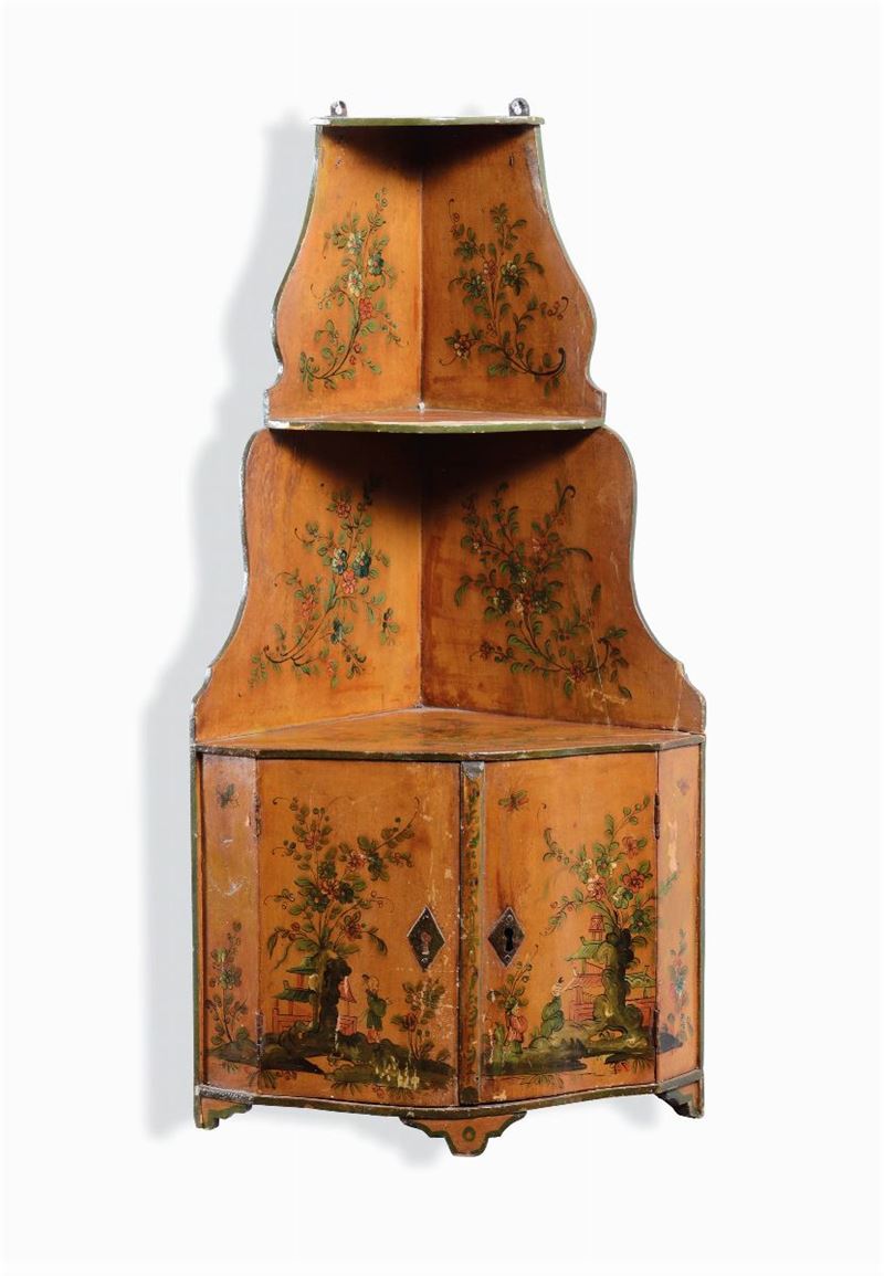 Piccolo angolare in legno dipinto, XIX secolo  - Auction Fine Art - I - Cambi Casa d'Aste
