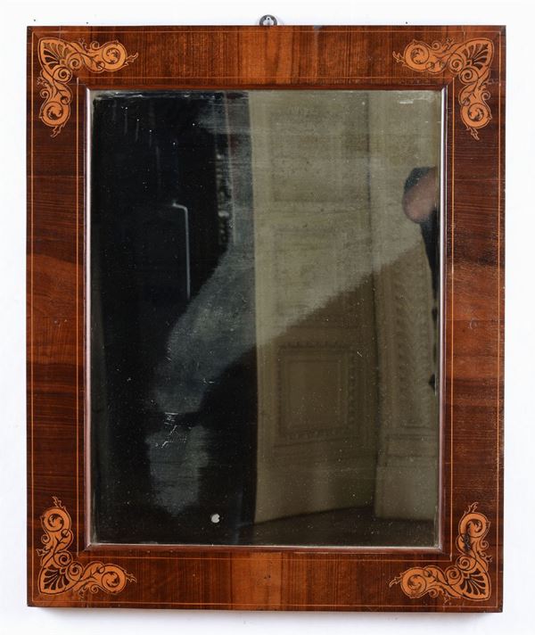 Specchiera Carlo X lastronata ed intarsiata, XIX secolo