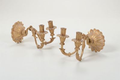 Coppia Appliques a Due Bracci in Legno Intagliato e Dorato, XIX Secolo