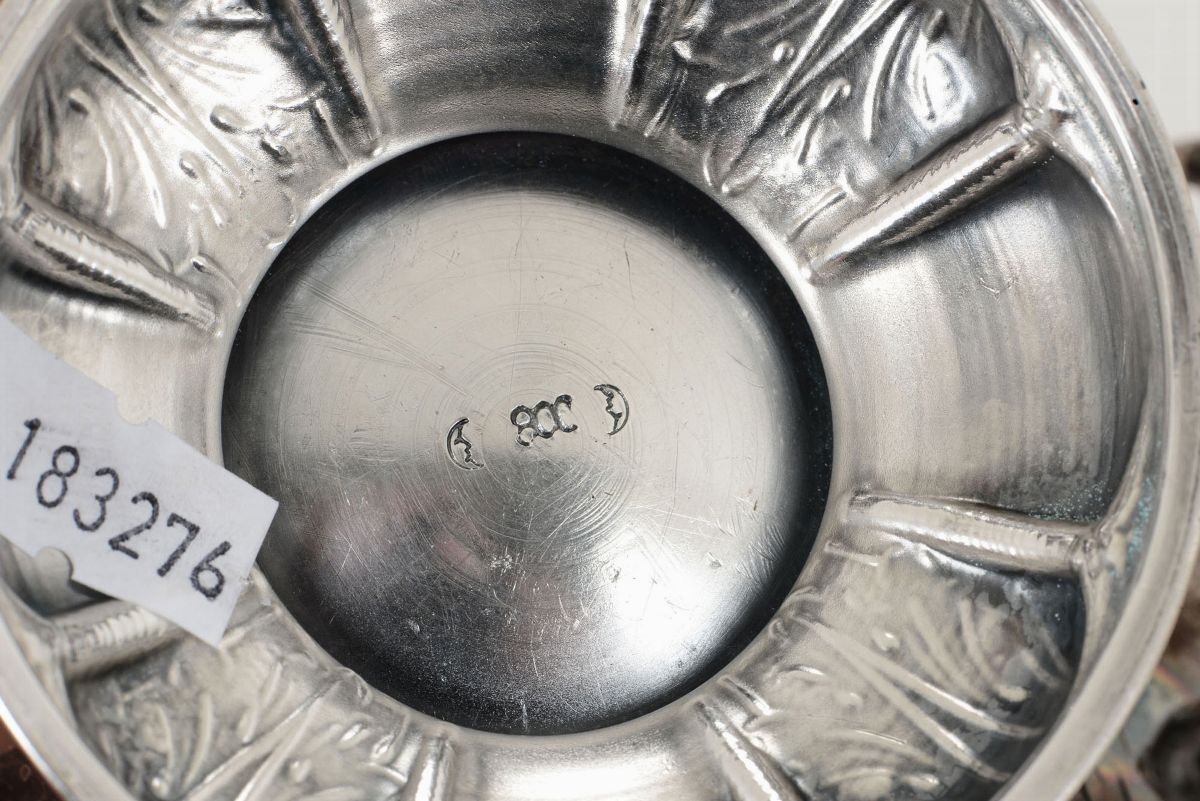Servizio in Argento Fuso, Sbalzato e Cesellato, Manifattura Italiana del XX Secolo