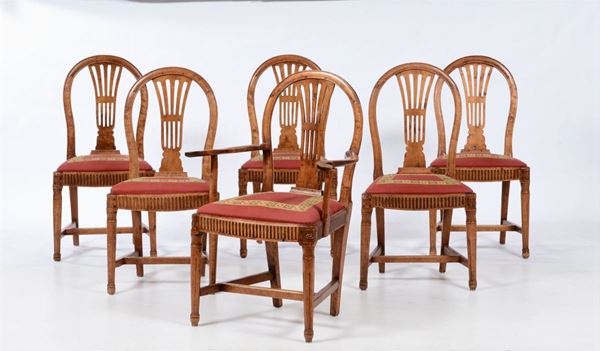 Cinque sedie e una poltrona in legno intagliato, XIX secolo