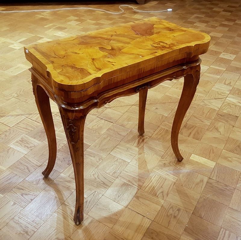 Tavolino da gioco in stile Luigi XV  - Auction Fine Art Timed Auction - V - Cambi Casa d'Aste