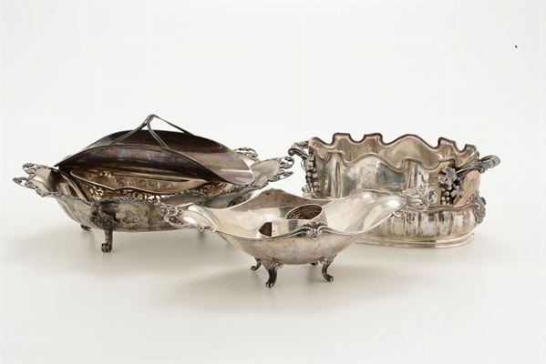 Lotto di oggetti in argento, XX secolo
