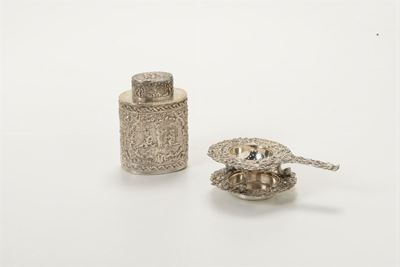 Bottiglietta da Liquore e Spargizucchero in Argento