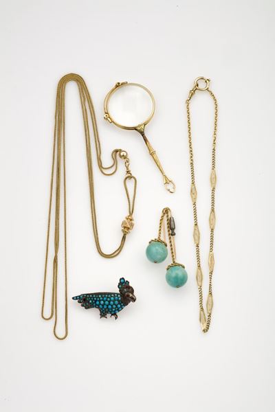Lotto Composto da Due Catene da Orologio una Spilla con Amazzonite, una Spilla con Turchesi ed un...