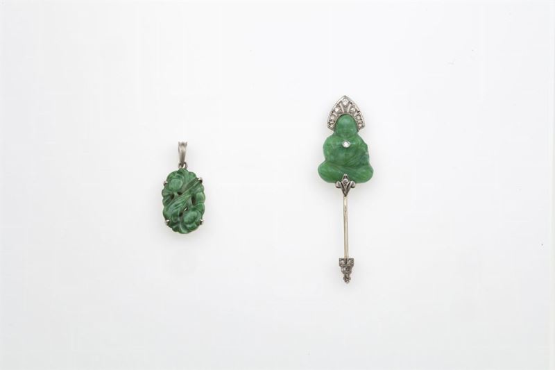 Lotto composto da una spilla da cravatta ed un pendente in giadeite  - Asta Fine Jewels - Cambi Casa d'Aste
