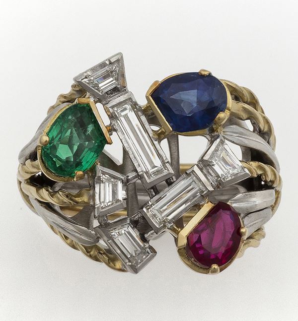 Enrico Cirio. â€œMoscheâ€ anello con zaffiro, smeraldo, rubino e diamanti taglio baguette