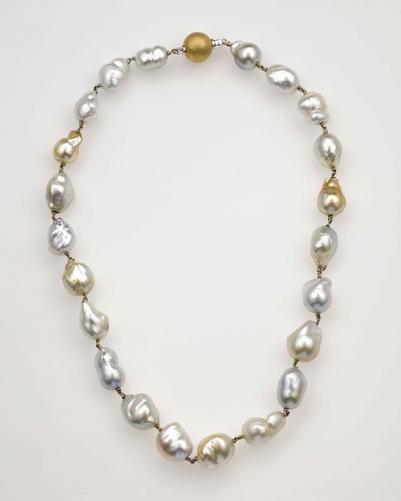 Cultured pearl necklace. Signed Enrico Cirio  - Auction Fine Jewels - II - Cambi Casa d'Aste