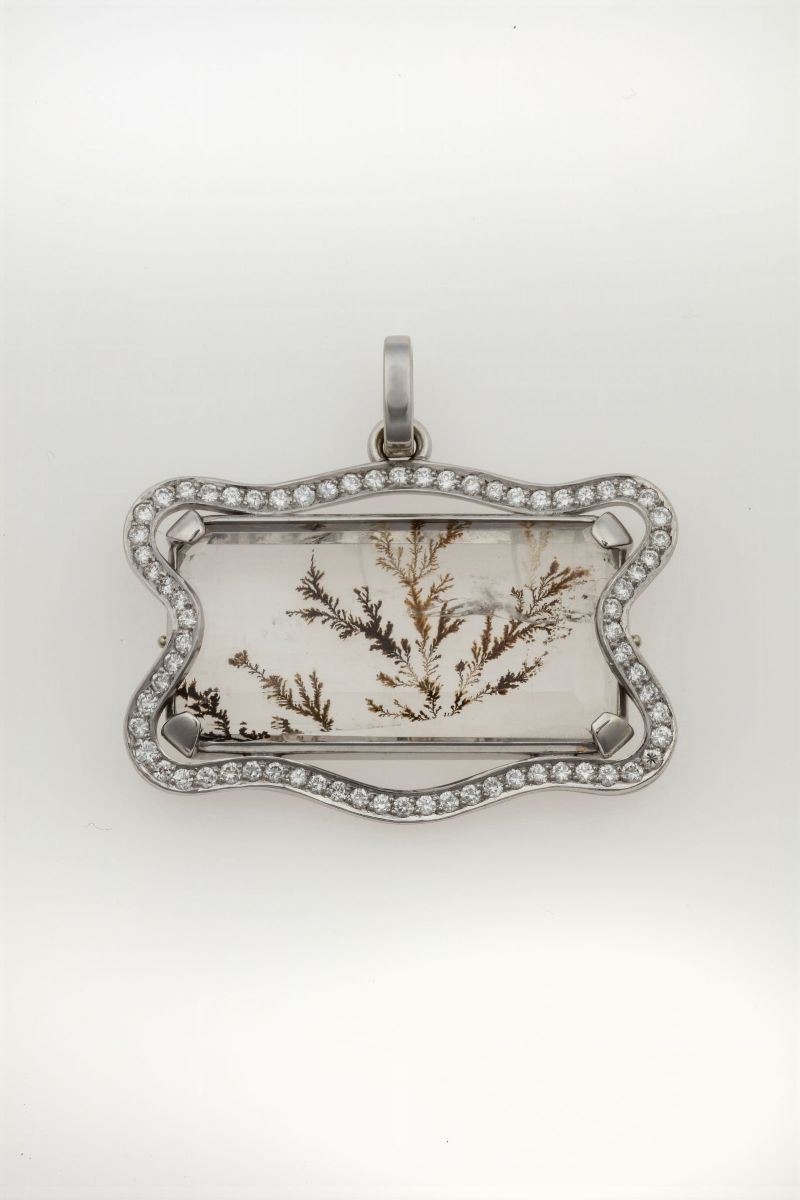Musk agate, diamond, gold and palladium pendant. Signed Enrico Cirio  - Auction Fine Jewels - Cambi Casa d'Aste