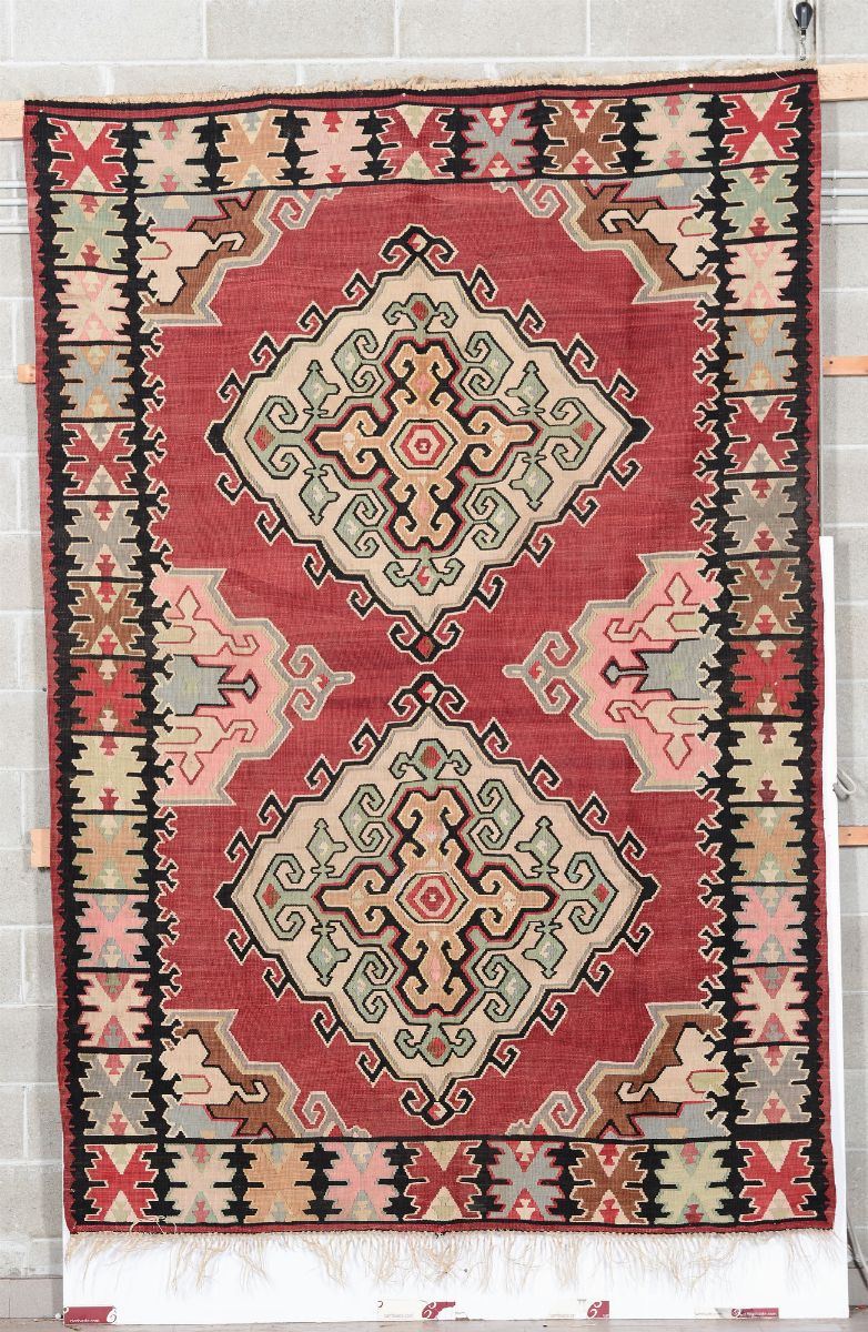 Kilim Bessarabia prima meta XX secolo  - Auction Antique Carpets - Cambi Casa d'Aste