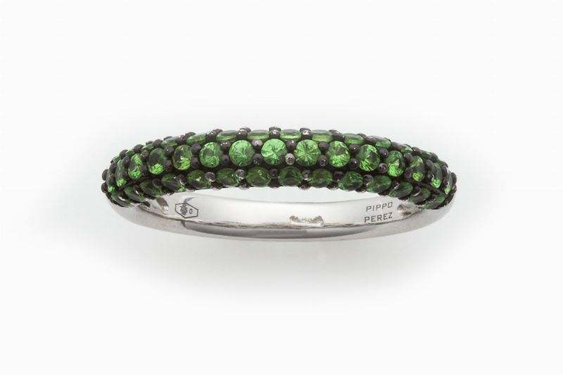 Green garnet and gold ring. Signed Pippo Perez  - Auction Jewels Timed Auction - Cambi Casa d'Aste