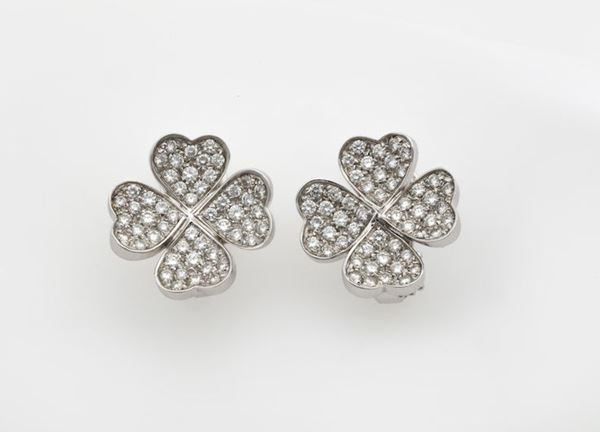 Shamrock pair of diamond earrings