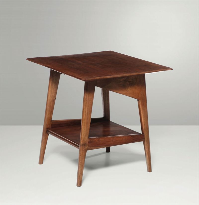 Tavolo basso con struttura in legno.  - Asta Design - Cambi Casa d'Aste