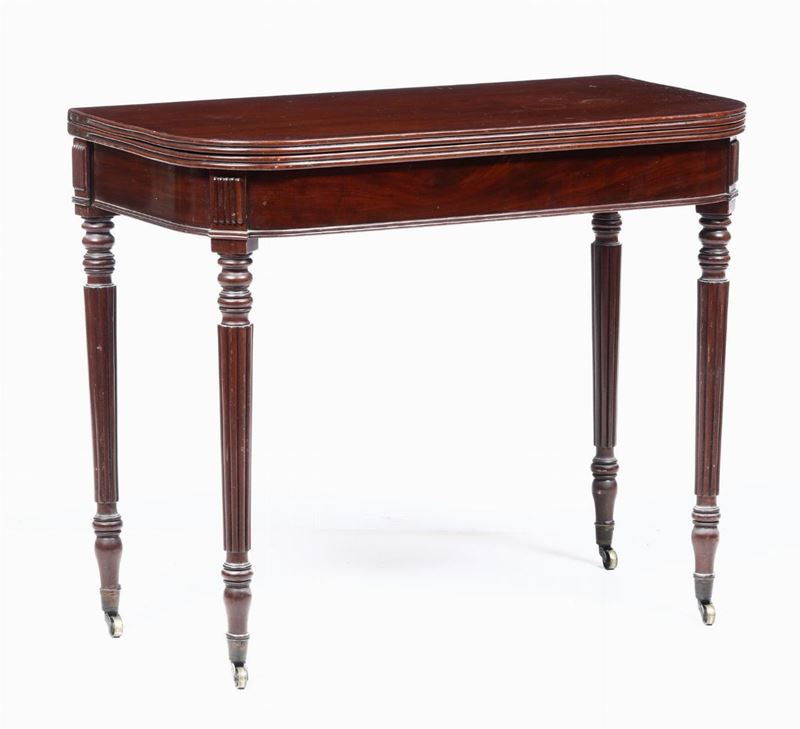 Tavolino da gioco in mogano, XIX secolo  - Asta Arredi - Cambi Casa d'Aste