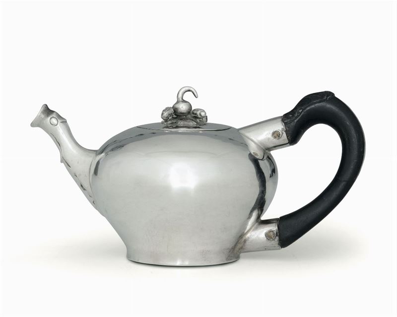 A teapot, J.W. Kolb, Ausburg, 1767-69  - Auction Collectors' Silvers - Cambi Casa d'Aste