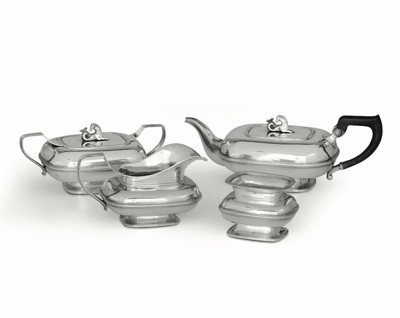 Servizio da tè in argento fuso, sbalzato e cesellato. Olanda XIX secolo  - Asta Argenti da Collezione - Cambi Casa d'Aste