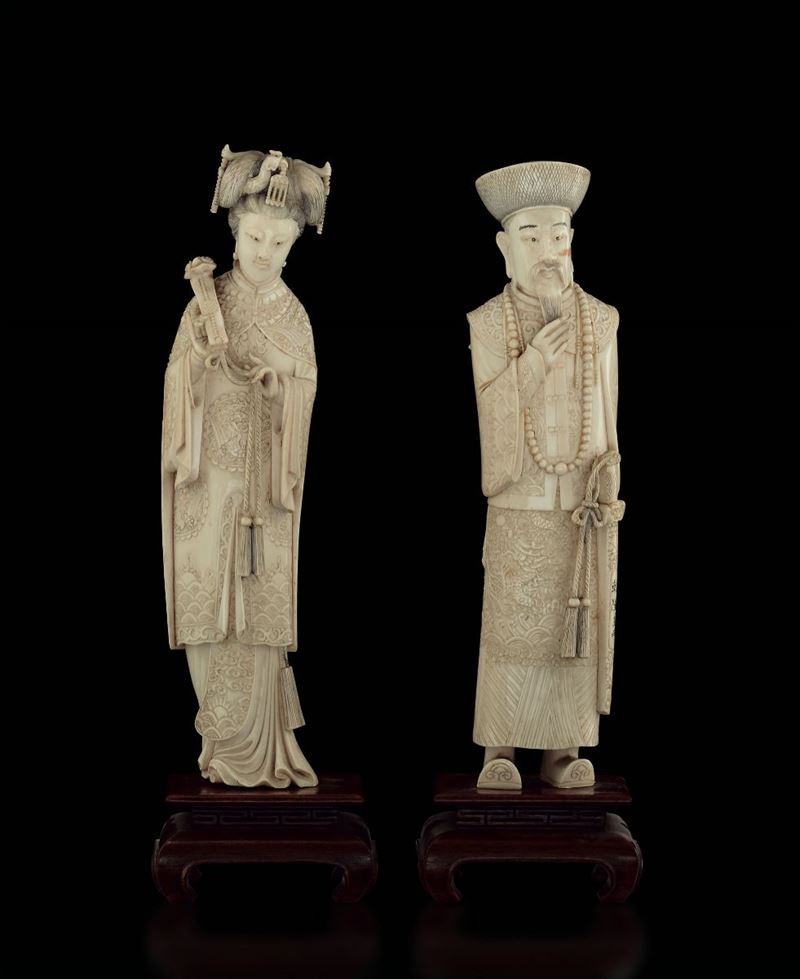 Two ivory figures, China, early 1900s  - Auction Fine Chinese Works of Art - Cambi Casa d'Aste