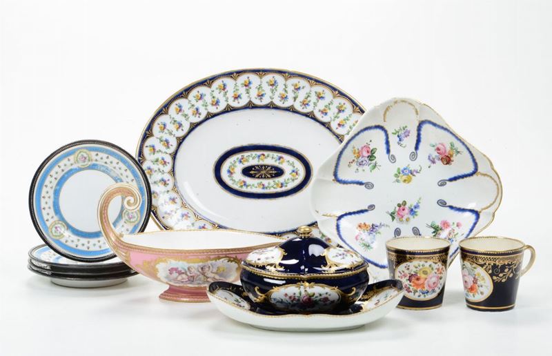 Lotto con diverse porcellane Francia e Inghilterra, XVIII - XIX secolo  - Auction Ceramics - Timed Auction - Cambi Casa d'Aste
