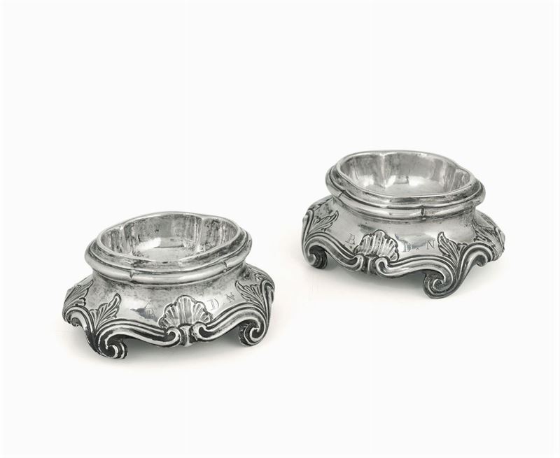 Two saltshakers, Genoa, late 18th century  - Auction Collectors' Silvers - Cambi Casa d'Aste