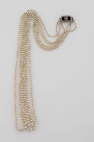 Collana Composta da Tre Fili di Perle Naturali