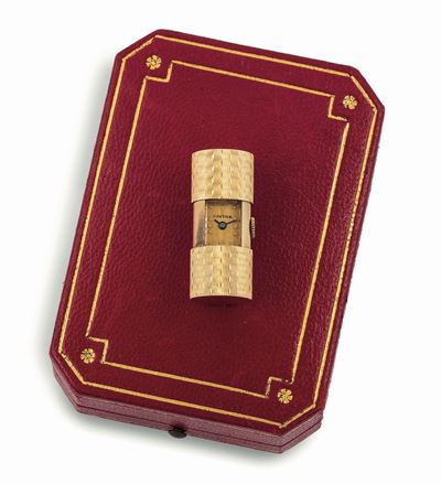 Cartier. Piccolo e Raro, Orologio da Borsetta, Stile Art Decò, in Oro Giallo. Realizzato nel 1930...