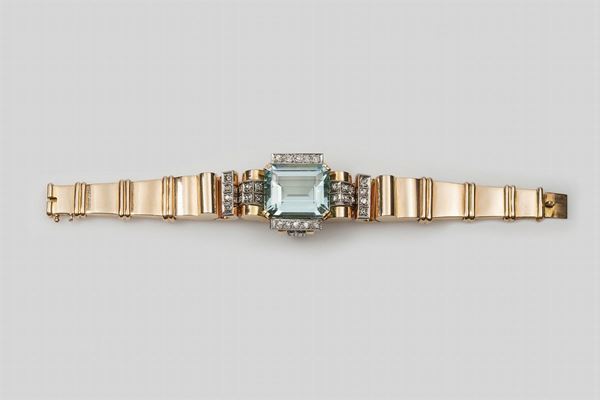 Aquamarine, diamond and gold bracelet