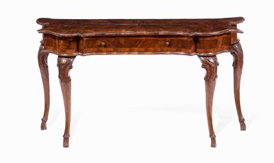 Console Lastronata ed Intarsiata in Radica e Bois De Rose, Venezia XVIII Secolo