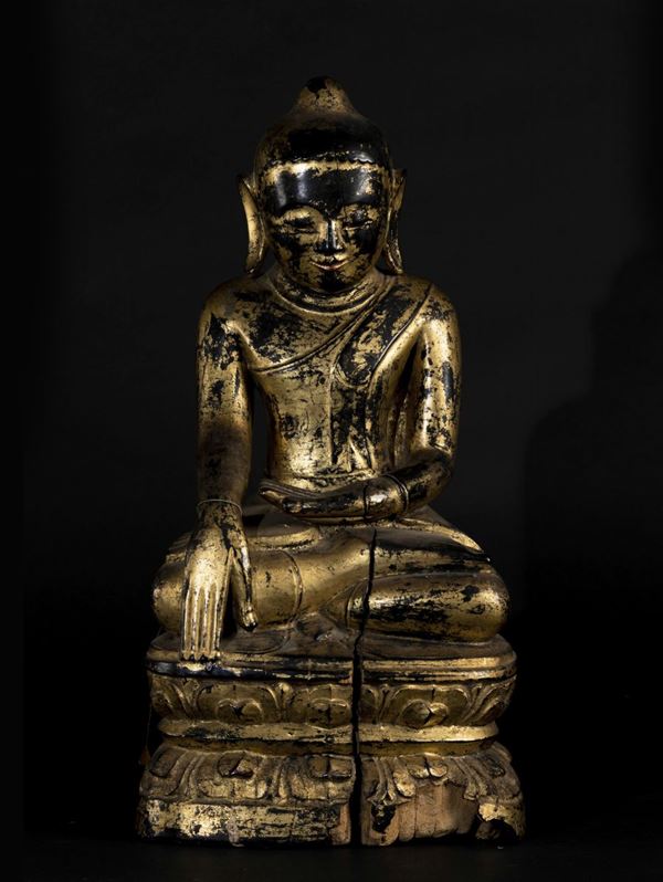 A gilt wood Buddha Sakyamuni, China, 1900s