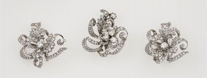Three diamond brooches. A part of an important jewel  - Auction Fine Jewels - Cambi Casa d'Aste