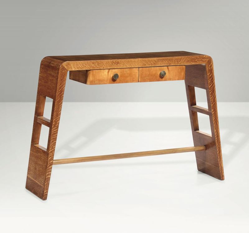 Consolle con struttura in legno e dettagli in ottone.  - Auction Design - Cambi Casa d'Aste