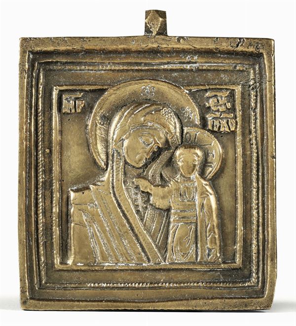 Placca in metallo dorato raffigurante Madonna con il Bambino, Russia? XIX-XX secolo