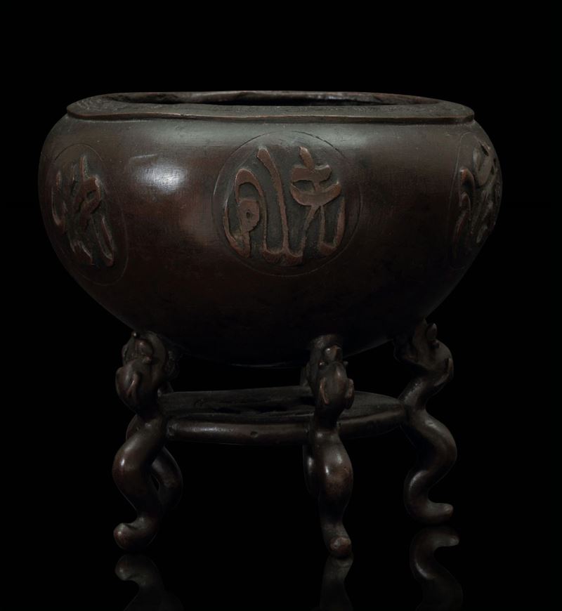 A bronze censer, China, Qing Dynasty, 1700s  - Auction Fine Chinese Works of Art - Cambi Casa d'Aste