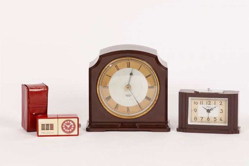 SET di 3 pendolette da scrivania firmate SMITH, DEP e  EMES. Realizzate nel 1960 circa  - Auction Watches and pocket watches - Cambi Casa d'Aste
