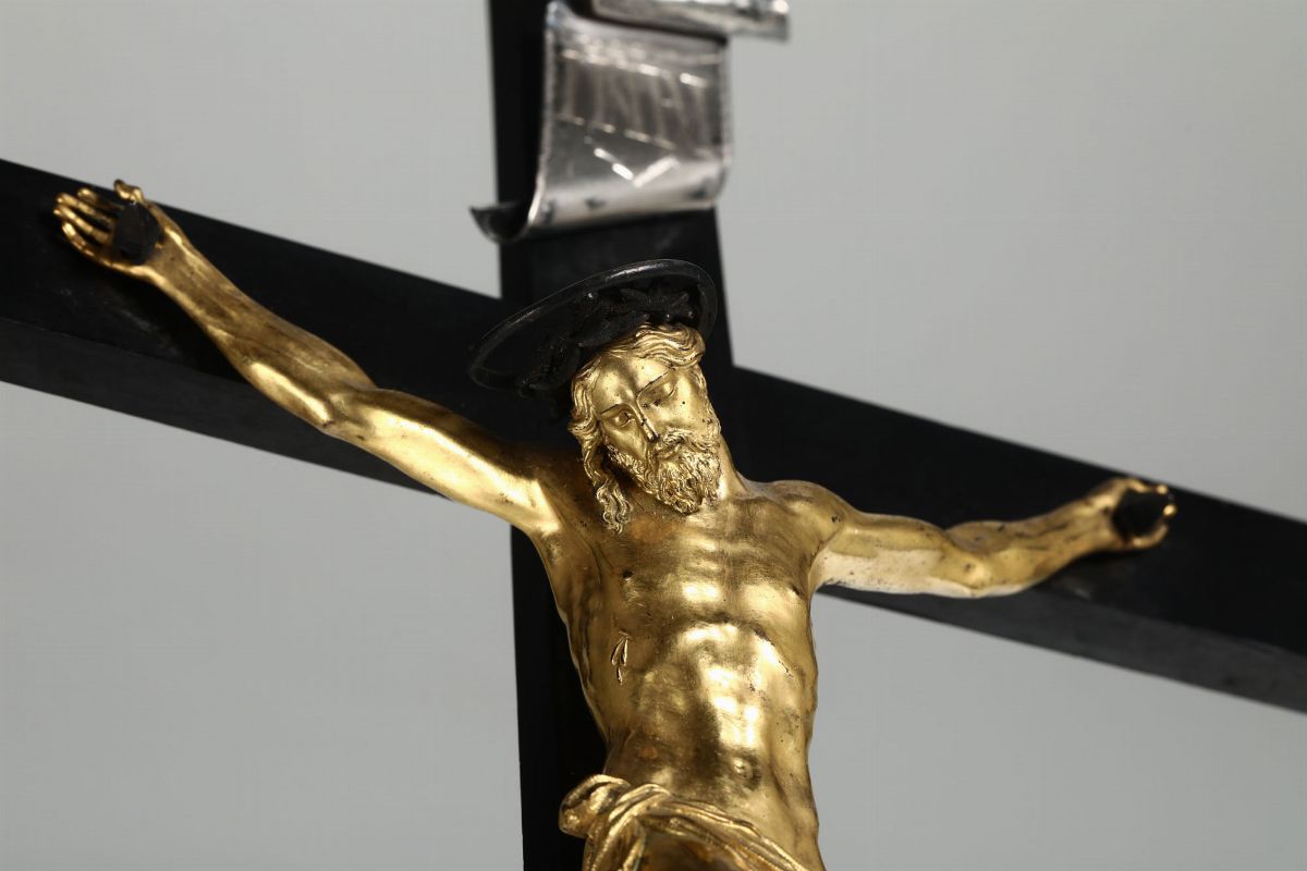 Croce da Meditazione in Legno Ebanizzato, Argento, Bronzo Fuso Cesellato e Dorato. Arte Italiana ...
