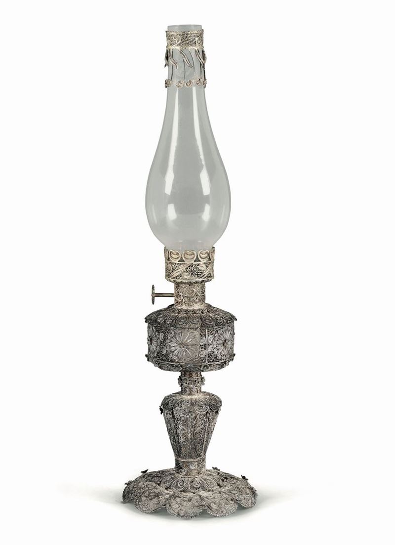 Lume in filigrana d’argento e vetro soffiato, manifattura del XIX-XX secolo  - Auction Fine Art - Cambi Casa d'Aste