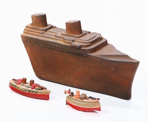 Lotto di cinque modellini di barche, XX secolo