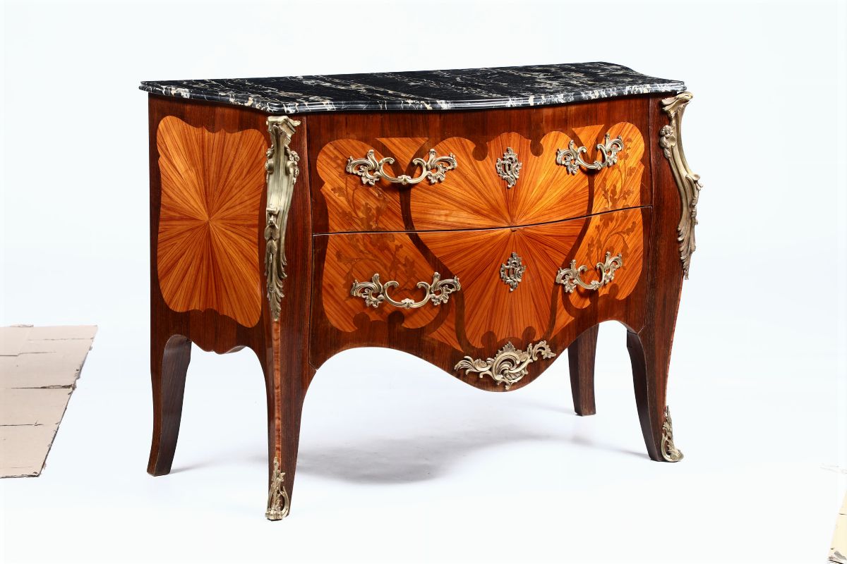 Coppia di Cassettoni con Specchiere in Stile Luigi XV Lastronati ed Intarsiati, Ducrot, Palermo, ...