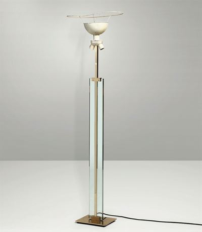 Lampada da Terra con Struttura in Ottone, Metallo Laccato e Cristallo Molato.