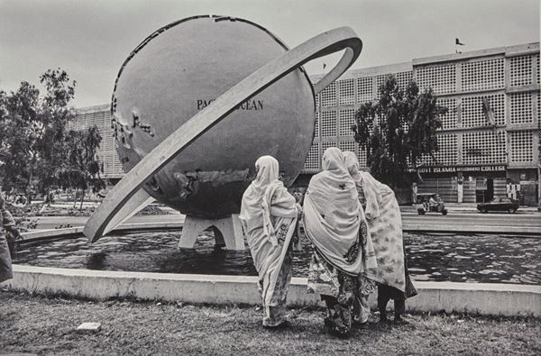 Magali Koenig (1952) Karachi, 1996