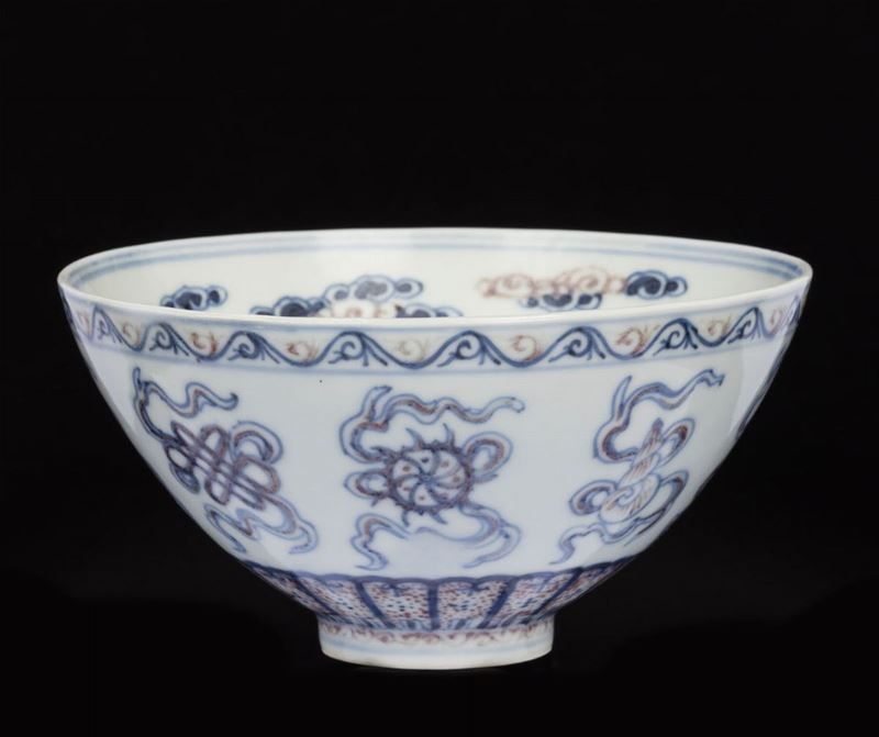 A porcelain bowl, China, Qing Dynasty  - Auction Oriental Art - Cambi Casa d'Aste