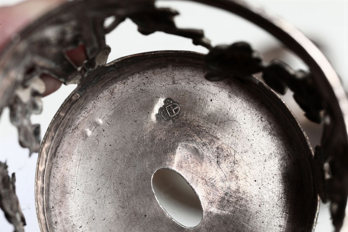 Compostiera in Argento Fuso, Sbalzato e Cesellato Torino, Fine del XVIII Secolo, Marchi Dell’assa...