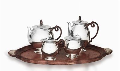Servizio da Tè e Caffè in Argento e Legno. Argenteria Artistica Italiana del XX Secolo, Argentier...