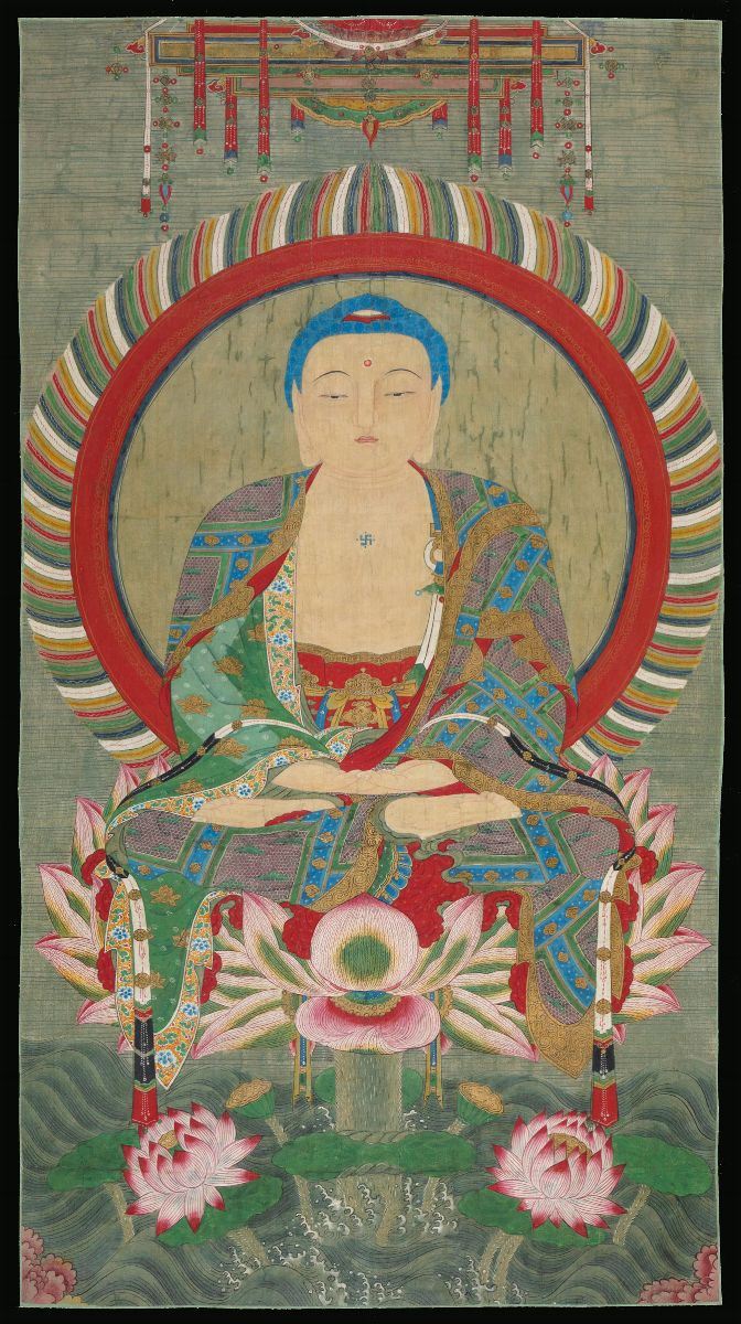 Dipinto su seta raffigurante Buddha seduto su fiori di loto e ninfee, Cina, XIX secolo  - Asta Fine Chinese Works of Art - Cambi Casa d'Aste