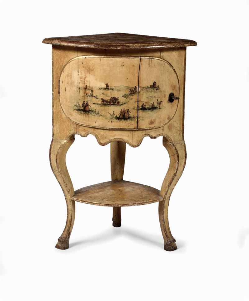 Piccolo angolare in legno laccato, XVIII secolo  - Auction Fine Art - Cambi Casa d'Aste