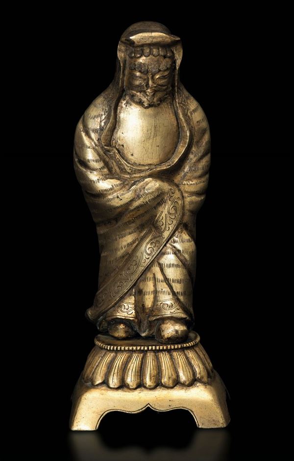 Figura di saggio stante in argento con decori incisi, Cina, Dinastia Qing, XVIII secolo