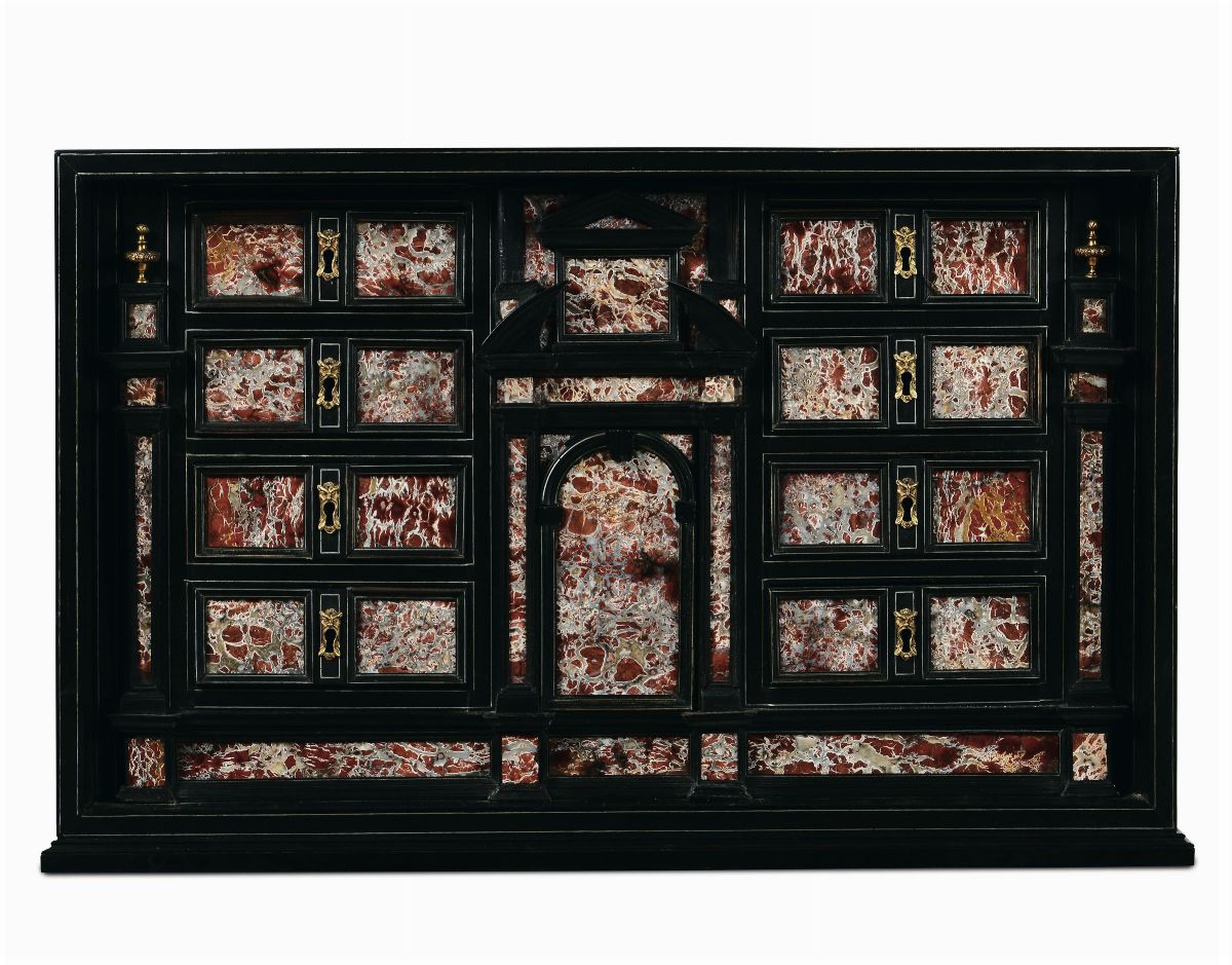 Monetiere in Legno Ebanizzato, Bronzo Fuso, Cesellato, Dorato e Filetature in Argento (?), Placch...