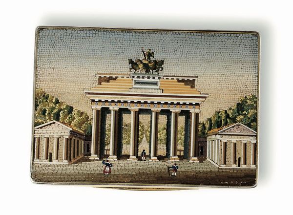 Scatola rettangolare in oro. Sul coperchio micromosaico raffigurante la porta di Brandeburgo. Maestranze romane del XIX secolo